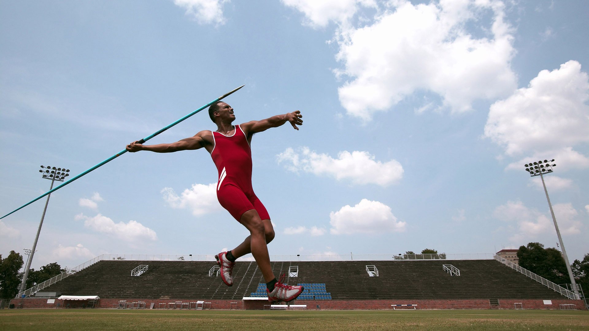 马拉松跑者分享科学备赛经验，马拉松跑步动作科学训练